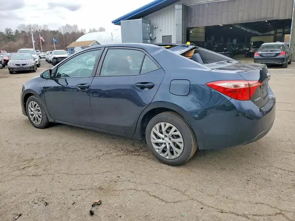 2T1BURHE2KC203174 2019 TOYOTA COROLLA - Image 2
