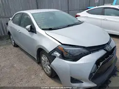 2T1BURHE2KC204051 2019 TOYOTA COROLLA
