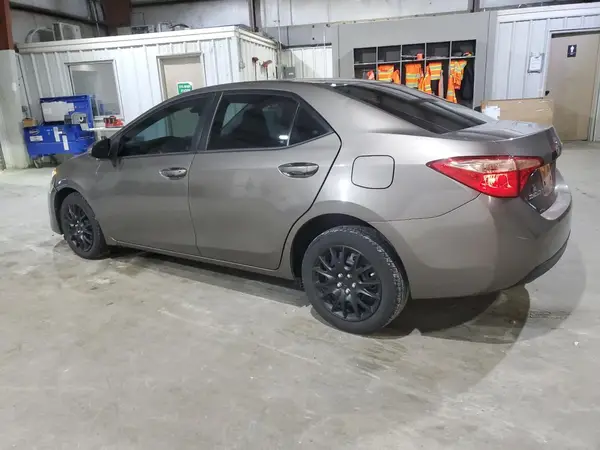 2T1BURHE2KC205989 2019 TOYOTA COROLLA - Image 2