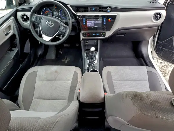 2T1BURHE2KC206057 2019 TOYOTA COROLLA - Image 8