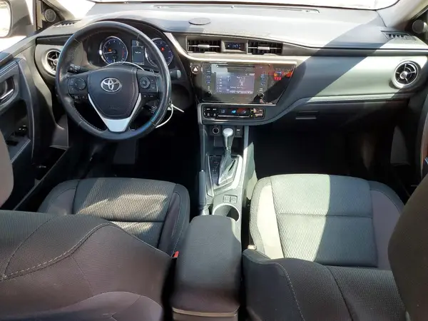 2T1BURHE2KC210304 2019 TOYOTA COROLLA - Image 8