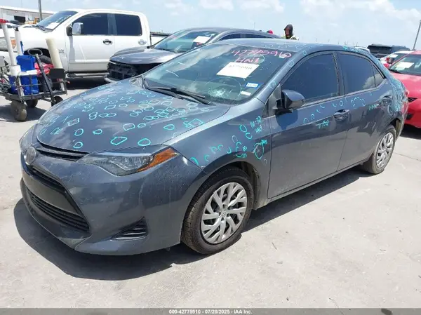 2T1BURHE2KC212361 2019 TOYOTA COROLLA - Image 2
