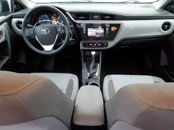 2T1BURHE2KC213798 2019 TOYOTA COROLLA - Image 8