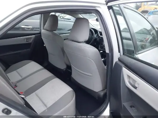 2T1BURHE2KC215082 2019 TOYOTA COROLLA - Image 8