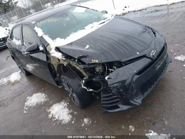 2T1BURHE2KC225059 2019 TOYOTA COROLLA - Image 1