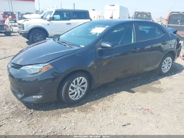 2T1BURHE2KC226258 2019 TOYOTA COROLLA - Image 2