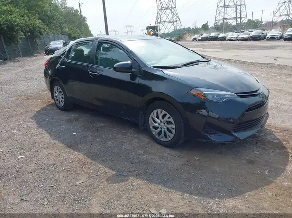 2T1BURHE2KC227667 2019 TOYOTA COROLLA - Image 1