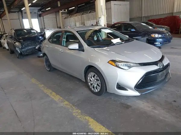 2T1BURHE2KC229614 2019 TOYOTA COROLLA - Image 1