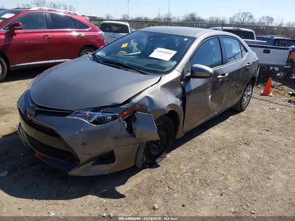 2T1BURHE2KC239401 2019 TOYOTA COROLLA - Image 2