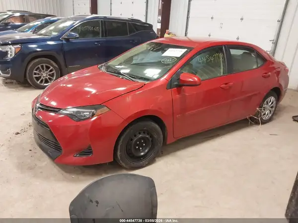 2T1BURHE2KC243769 2019 TOYOTA COROLLA - Image 2