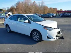 2T1BURHE2KC245649 2019 TOYOTA COROLLA