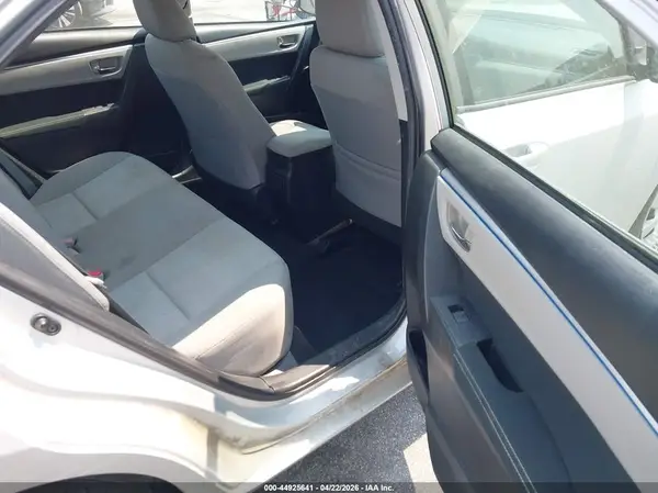 2T1BURHE3GC486563 2016 TOYOTA COROLLA - Image 8