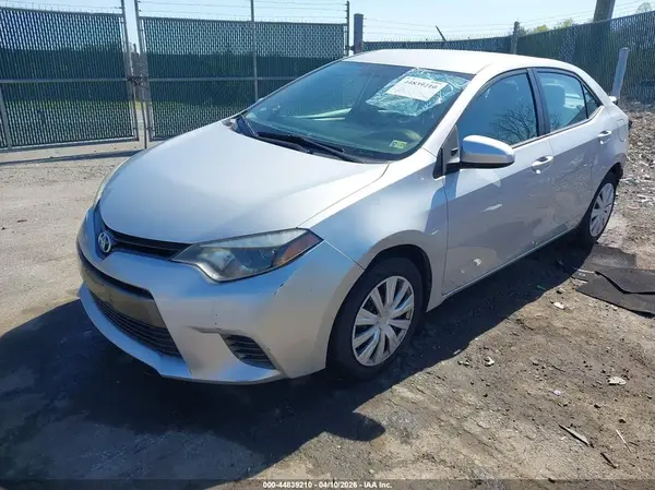 2T1BURHE3GC499796 2016 TOYOTA COROLLA - Image 2