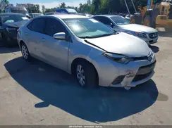 2T1BURHE3GC499832 2016 TOYOTA COROLLA