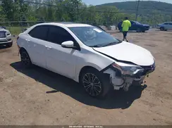 2T1BURHE3GC519898 2016 TOYOTA COROLLA