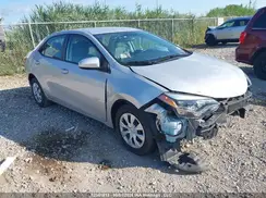 2T1BURHE3GC563884 2016 TOYOTA COROLLA