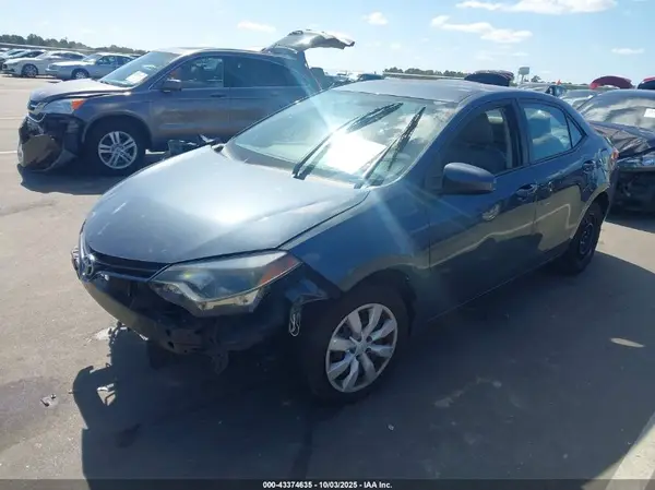 2T1BURHE3GC567532 2016 TOYOTA COROLLA - Image 2