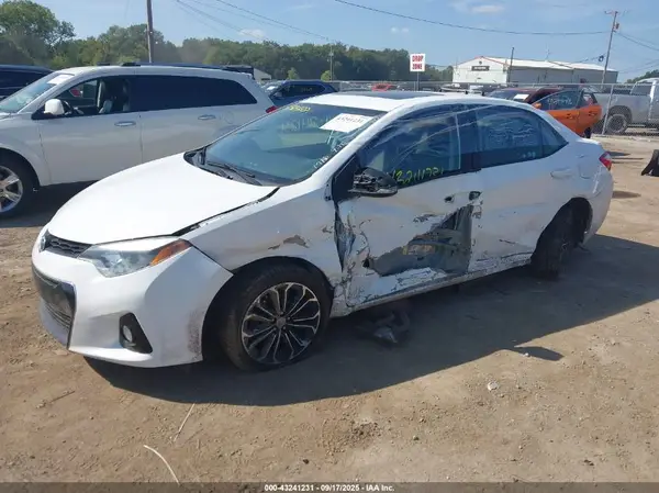 2T1BURHE3GC574917 2016 TOYOTA COROLLA - Image 2