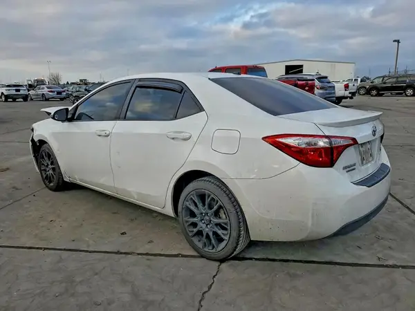 2T1BURHE3GC578918 2016 TOYOTA COROLLA - Image 2