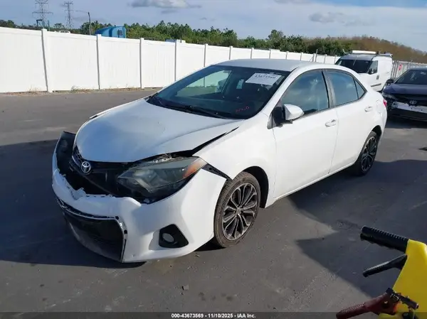 2T1BURHE3GC590079 2016 TOYOTA COROLLA - Image 2