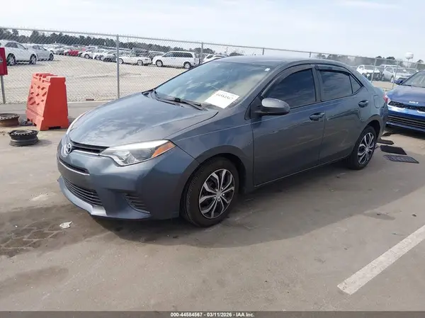 2T1BURHE3GC633318 2016 TOYOTA COROLLA - Image 2