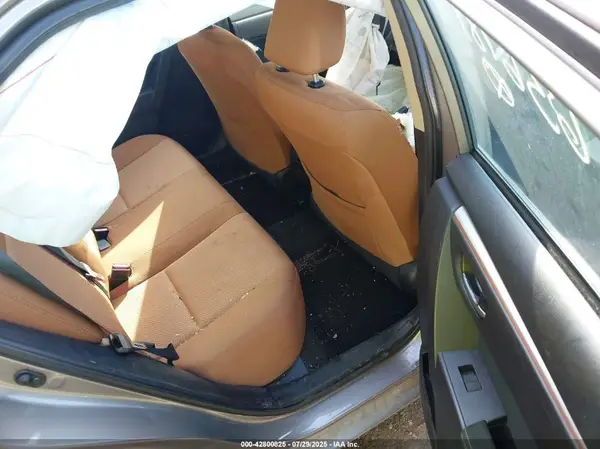 2T1BURHE3GC636784 2016 TOYOTA COROLLA - Image 8
