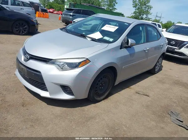 2T1BURHE3GC637076 2016 TOYOTA COROLLA - Image 2
