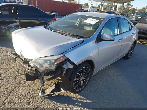 2T1BURHE3GC640785 2016 TOYOTA COROLLA - Image 2