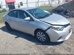 2T1BURHE3GC650961 2016 TOYOTA COROLLA