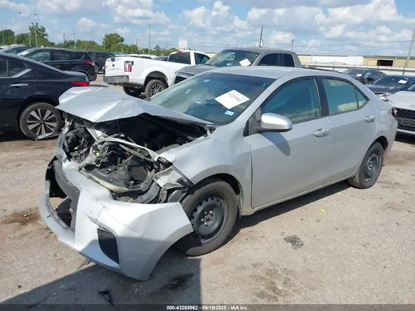 2T1BURHE3GC666271 2016 TOYOTA COROLLA - Image 2