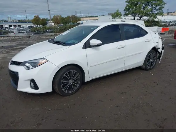 2T1BURHE3GC683653 2016 TOYOTA COROLLA - Image 2