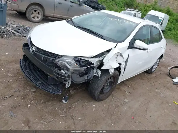 2T1BURHE3GC690750 2016 TOYOTA COROLLA - Image 2