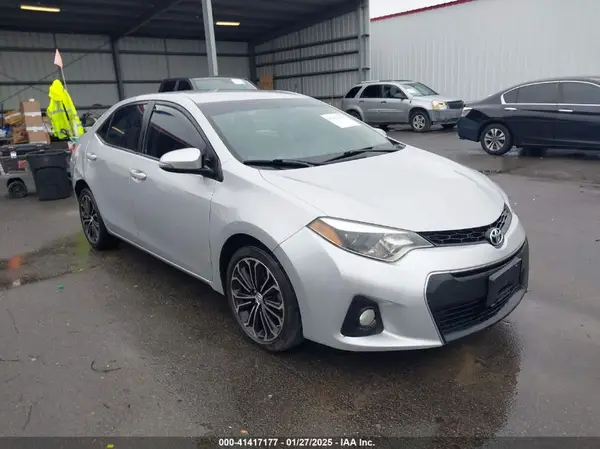 2T1BURHE3GC714142 2016 TOYOTA COROLLA - Image 1