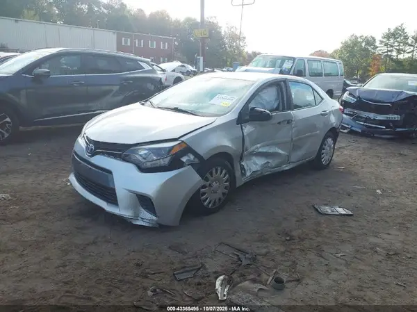 2T1BURHE3GC719261 2016 TOYOTA COROLLA - Image 2