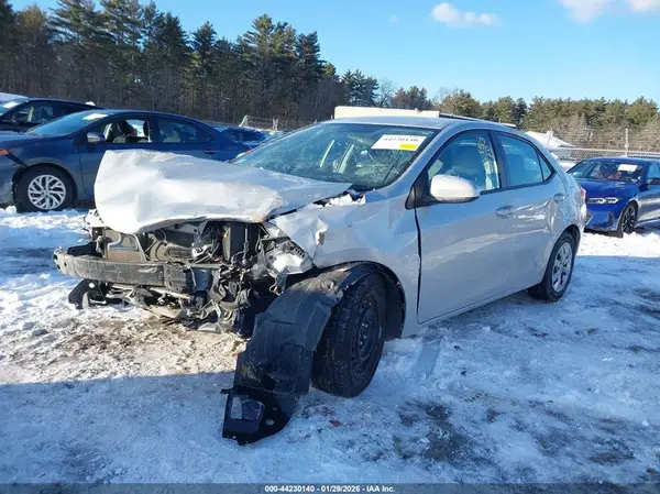 2T1BURHE3GC740546 2016 TOYOTA COROLLA - Image 2