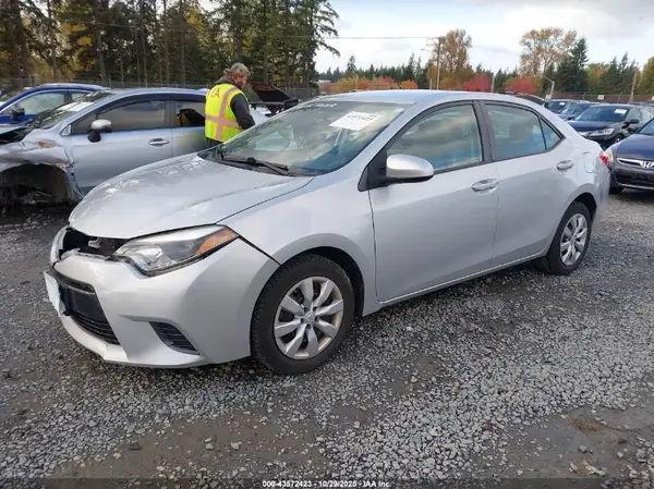 2T1BURHE3GC746041 2016 TOYOTA COROLLA - Image 2