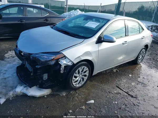 2T1BURHE3HC749703 2017 TOYOTA COROLLA - Image 2