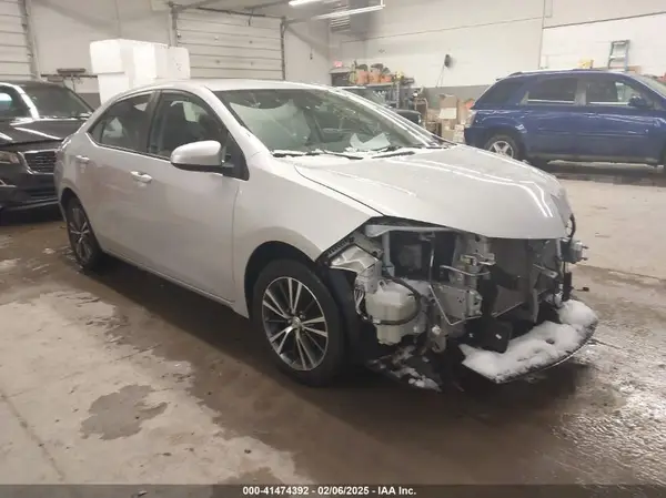 2T1BURHE3HC752150 2017 TOYOTA COROLLA - Image 1