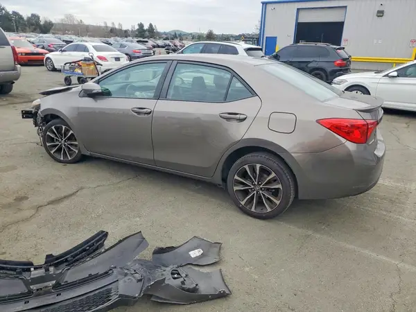 2T1BURHE3HC754500 2017 TOYOTA COROLLA - Image 2