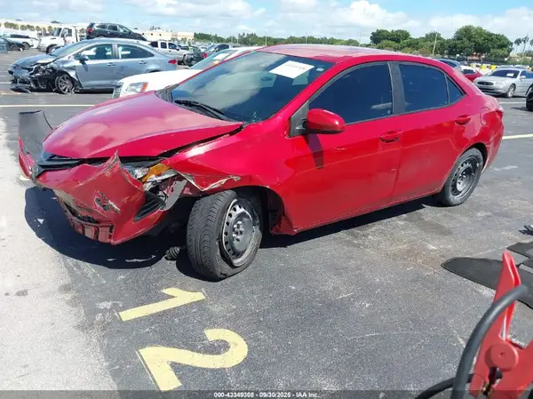 2T1BURHE3HC761091 2017 TOYOTA COROLLA - Image 2