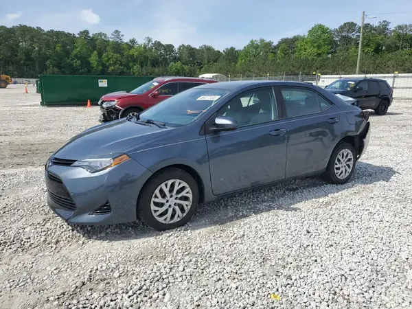 2T1BURHE3HC761477 2017 TOYOTA COROLLA - Image 1