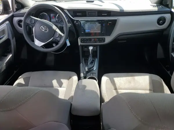2T1BURHE3HC761477 2017 TOYOTA COROLLA - Image 8