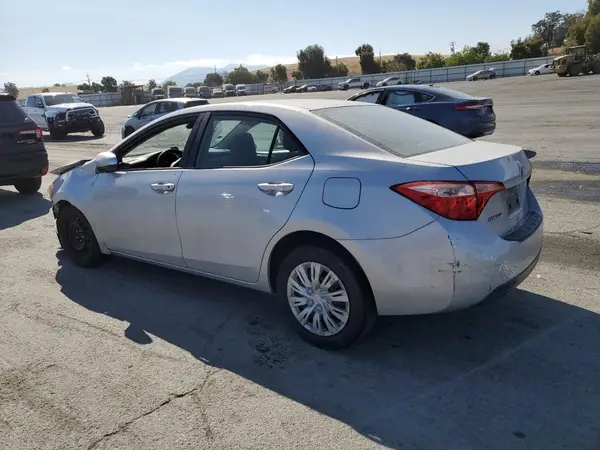 2T1BURHE3HC761513 2017 TOYOTA COROLLA - Image 2