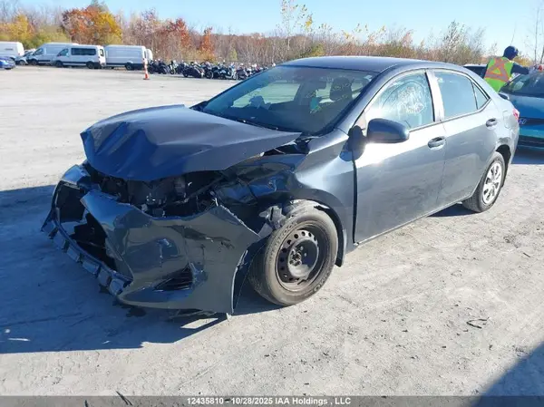 2T1BURHE3HC762483 2017 TOYOTA COROLLA - Image 2