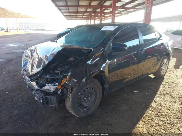 2T1BURHE3HC767134 2017 TOYOTA COROLLA - Image 2