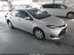 2T1BURHE3HC775119 2017 TOYOTA COROLLA