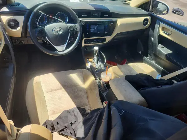 2T1BURHE3HC776660 2017 TOYOTA COROLLA - Image 8