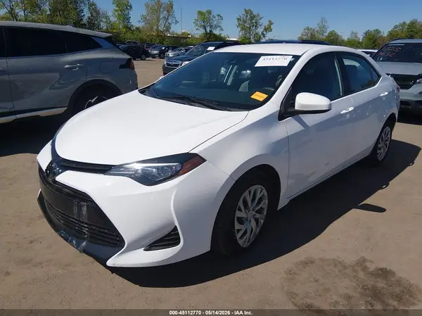 2T1BURHE3HC777307 2017 TOYOTA COROLLA - Image 2