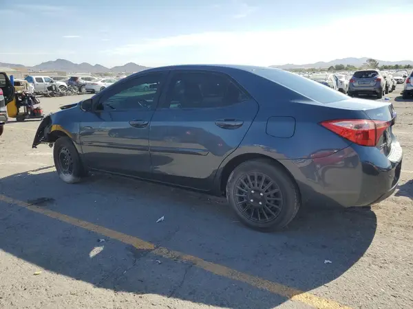 2T1BURHE3HC777372 2017 TOYOTA COROLLA - Image 2