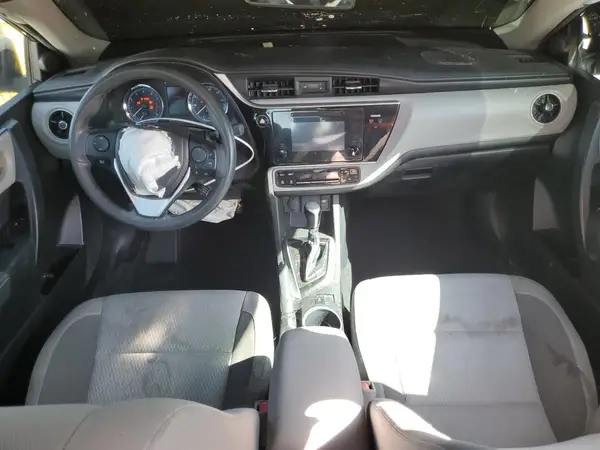 2T1BURHE3HC777372 2017 TOYOTA COROLLA - Image 8